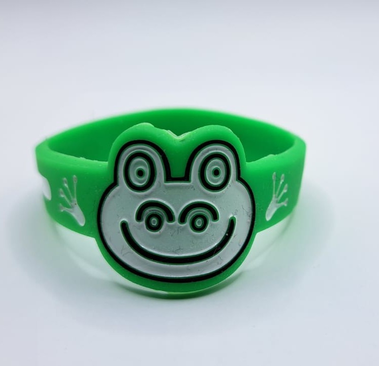 Svítící náramek - Zelená žabka